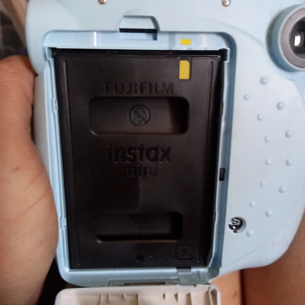Fujifilm Instax 7s